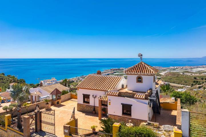 Casa rural para 8 personas, con balcón y jardín en Torrox - 2