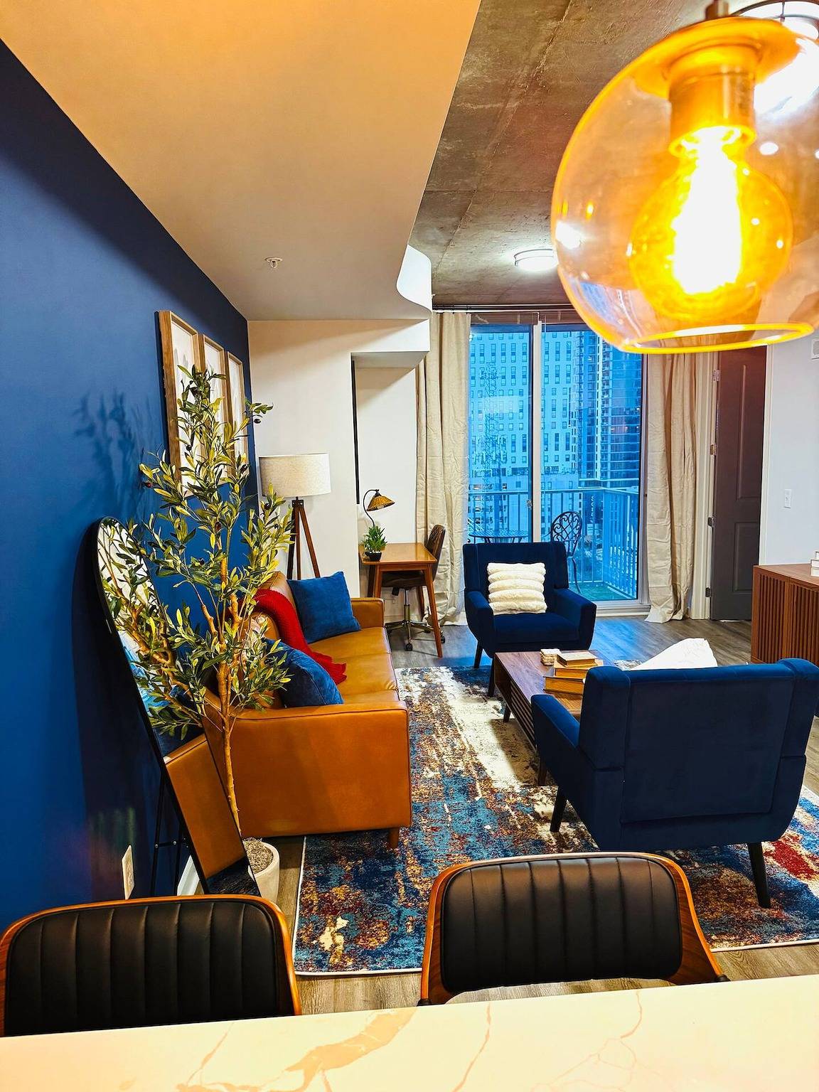 Appartamento intero, Highrise/Balcony/Rooftop/Pool/Gym/Free Parking in Atlanta, Contea di Fulton