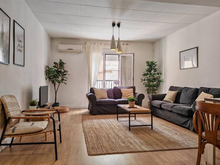 Gîte pour 6 personnes, avec vue et balcon à Lleida