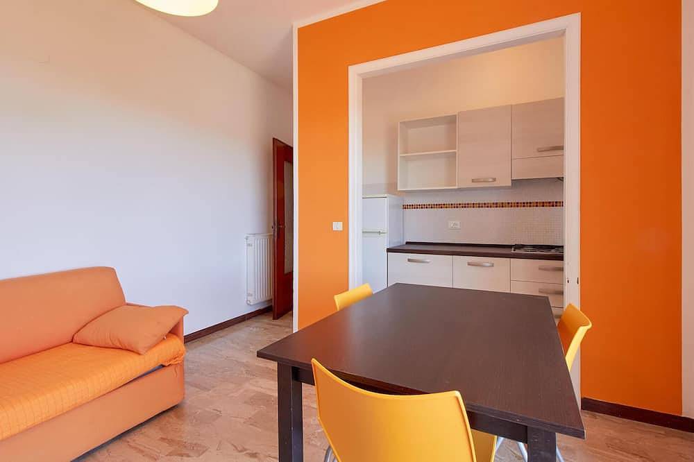 Appartamento intero, Appartamento con 1 camera da letto fronte mare a Pietra Ligure -Sv- in Pietra Ligure, Comune di Pietra Ligure