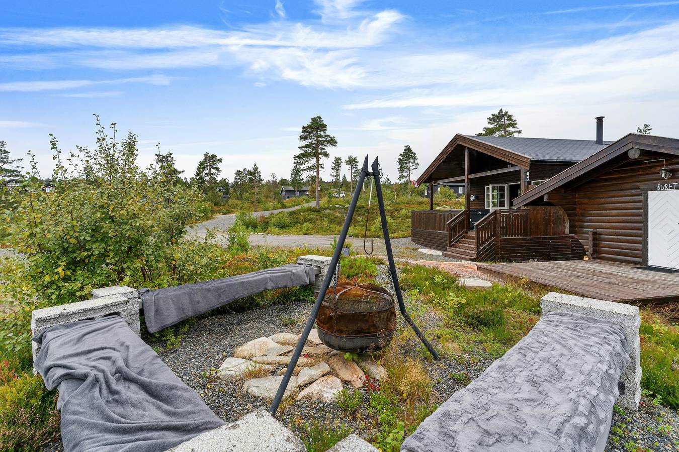 Ruhige Hütte mit Aussicht und Jacuzzi in Blefjell in Flesberg
