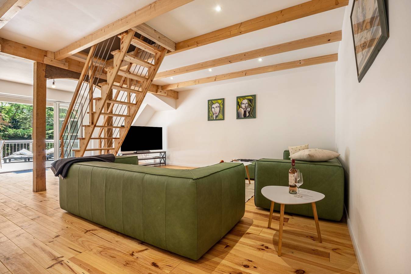 Ganze Wohnung, Suite Mit Dachterrasse', Badesee, Wlan, Parkplätze am Haus und großem Garten in Oerrel, Dedelstorf