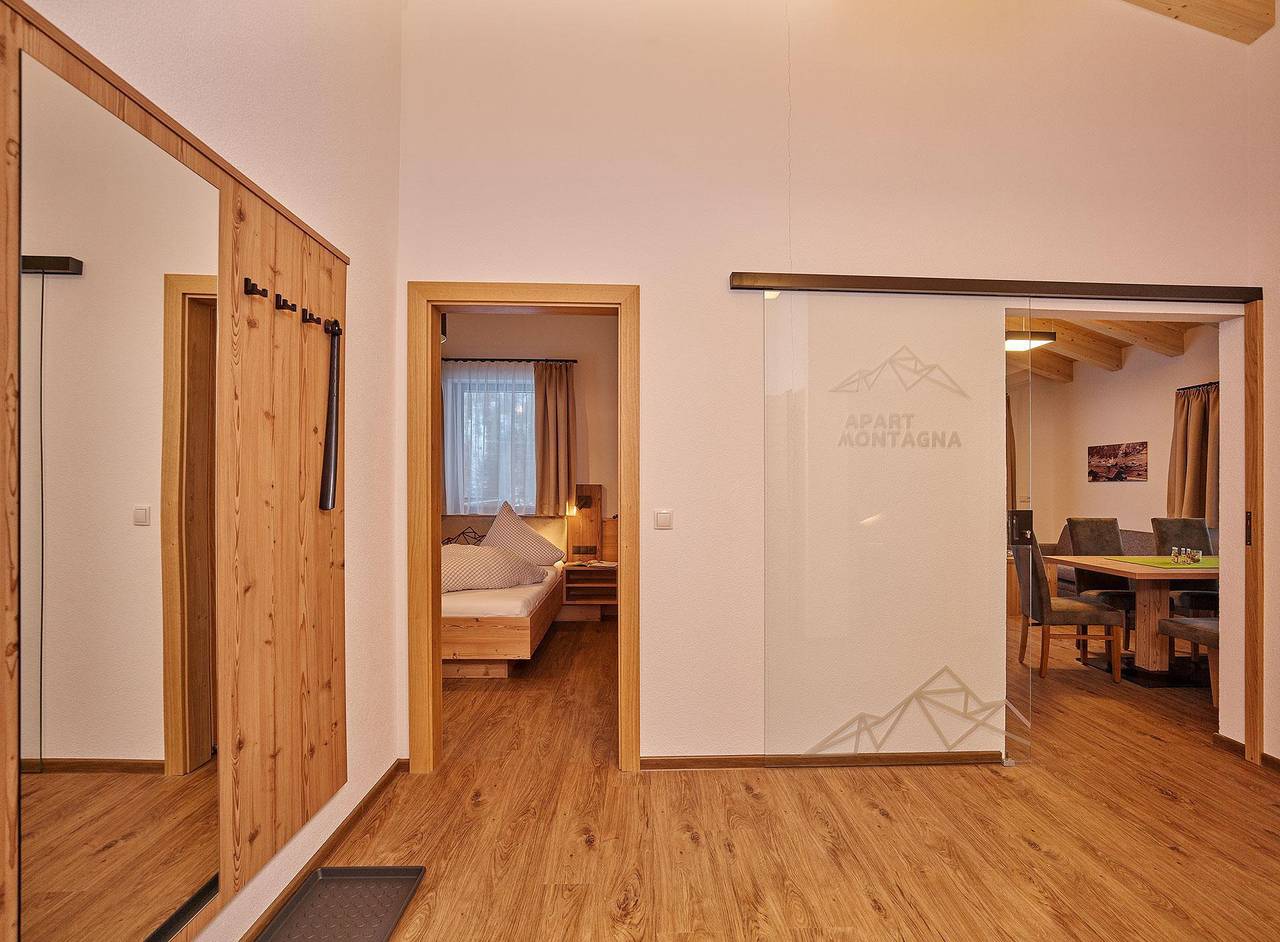 Ganze Ferienwohnung, Penthousewohnung Top 5 in Gries, Längenfeld