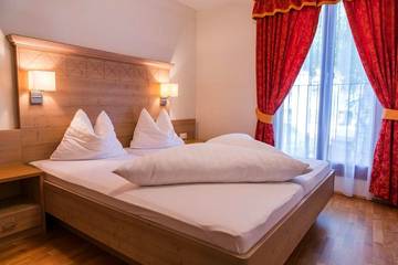 Vacation Apartment for 6 Guests in Thiersee, Tirolean lowland region, Picture 3