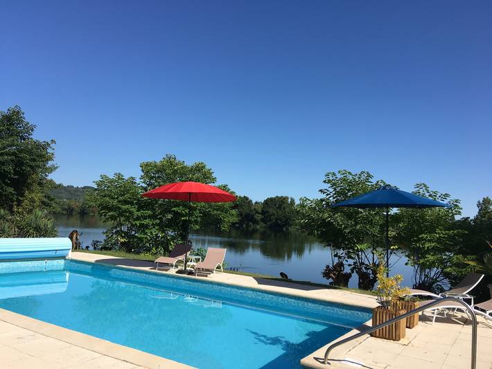 Gîte pour 2 personnes, avec Piscine à Le Temple-sur-Lot - 4