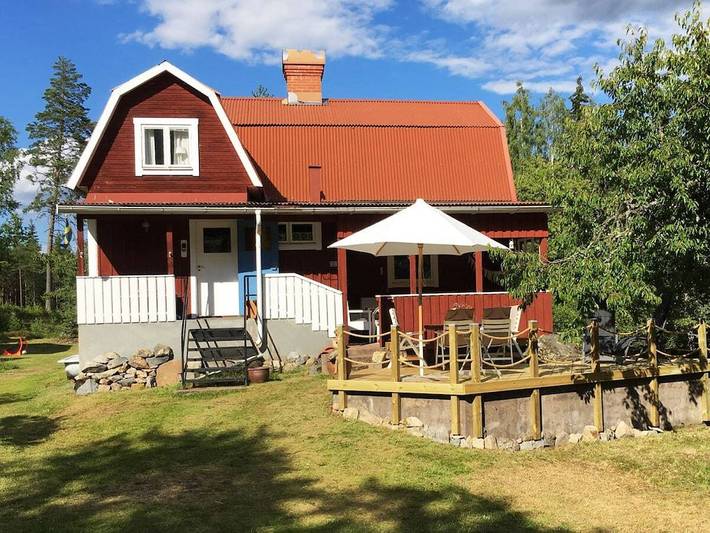 Ferienhaus für 10 Personen, mit Garten und Terrasse sowie Sauna - 1