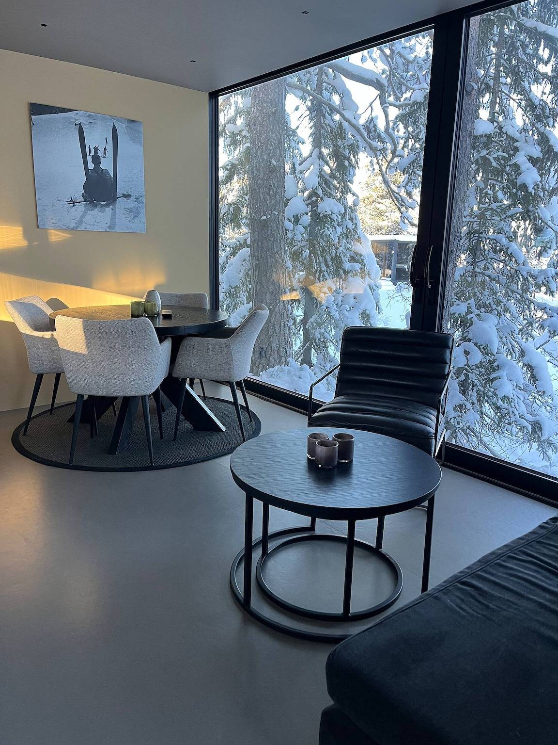 Einzigartige, moderne Kabine, entworfen von Snøhetta, in Blefjell in Flesberg