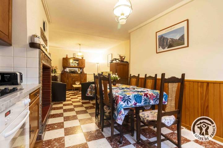 Gîte pour 6 personnes, avec jardin dans Chioula - 3