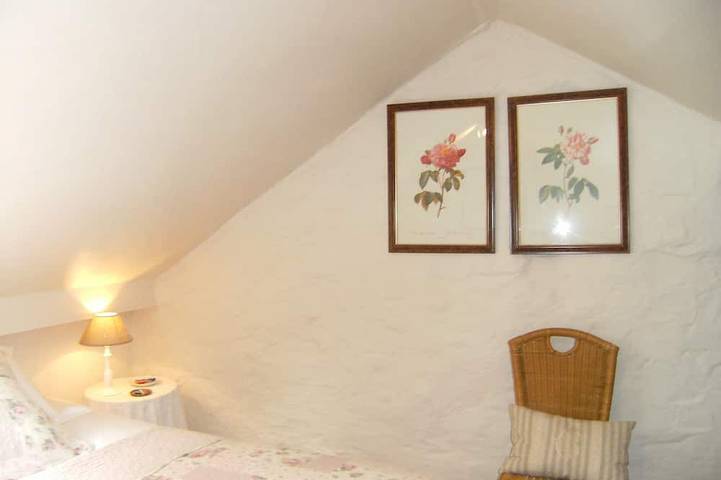 Gîte pour 2 personnes, avec jardin dans Port de Dinan - 3