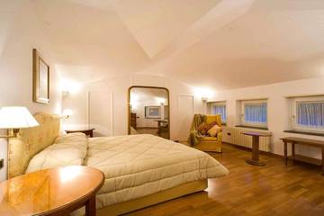 Villa With Pool for 10 People in Sorrento, Tyrrhenian Coast Campania, Photo 4