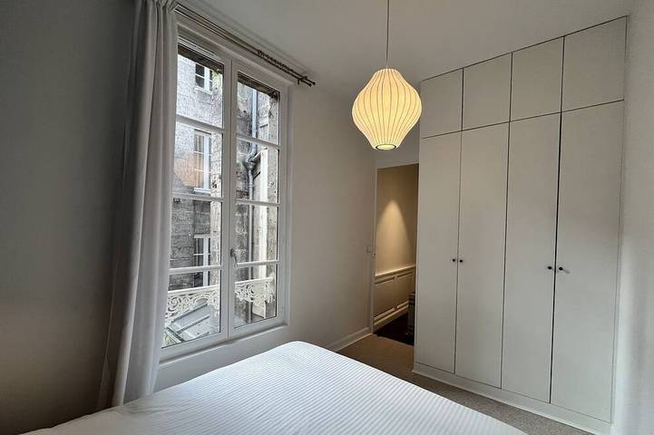 Ganze Wohnung, Beautiful apartment with parking historic center in Angoulême, Charente