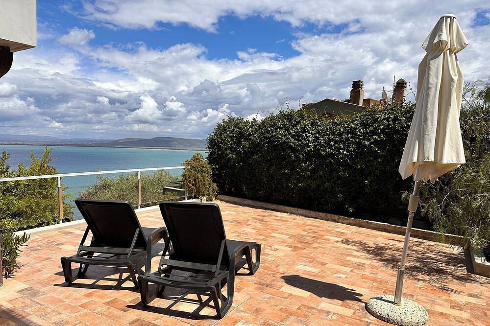 Ganze Wohnung, Apartment with breathtaking view, elegant and quiet in Porto Santo Stefano, Grosseto Provinz