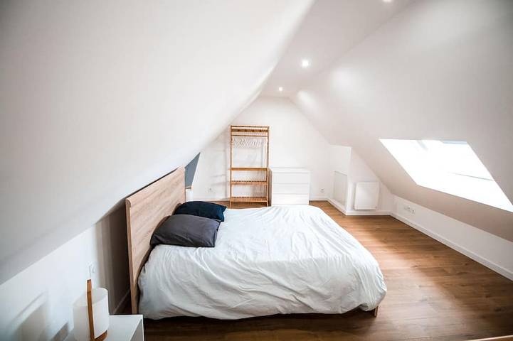 Gîte pour 2 personnes, avec piscine ainsi que jardin et balcon dans Saint-Guénolé - 3