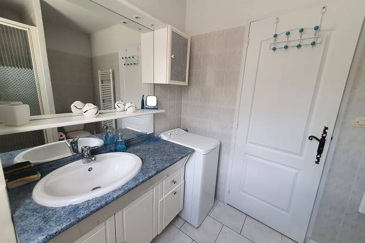 Location de vacances pour 4 personnes, avec piscine et jardin à Gargas - 4