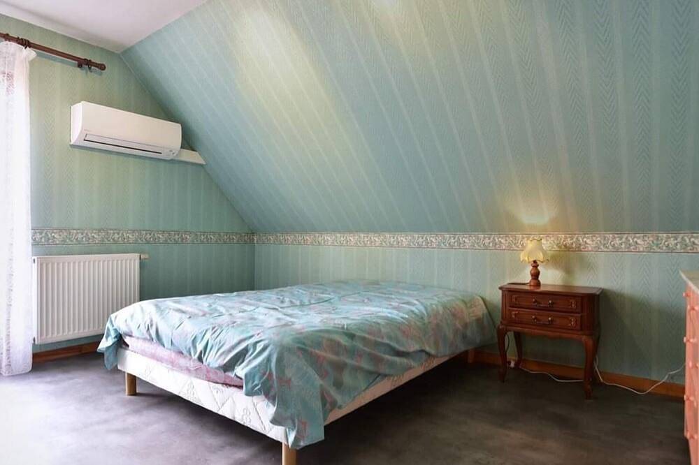 Charmantes Haus nahe Elsass-Weinberg, eingezäunter Garten, 6 Pers. in Rufach, Gebweiler und Umgebung