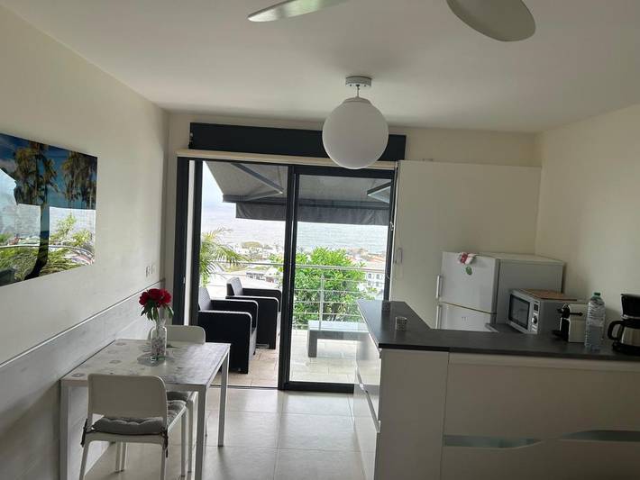 Gîte pour 2 personnes, avec vue et balcon dans Grands-Bois - 3