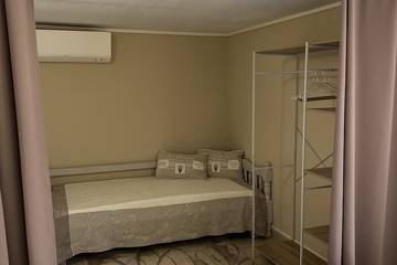 Location De Vacances pour 5 Personnes dans La Tour-d'Aigues, Parc naturel régional du Luberon, Photo 4