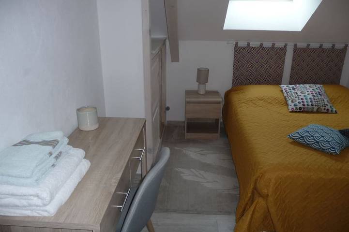 Gîte pour 4 personnes, avec balcon et jardin à Saint-Martin-de-Queyrières - 4