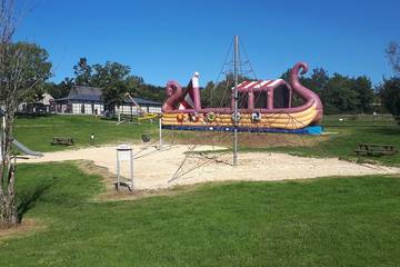 Mobil home pour 8 personnes, avec piscine à Litteau