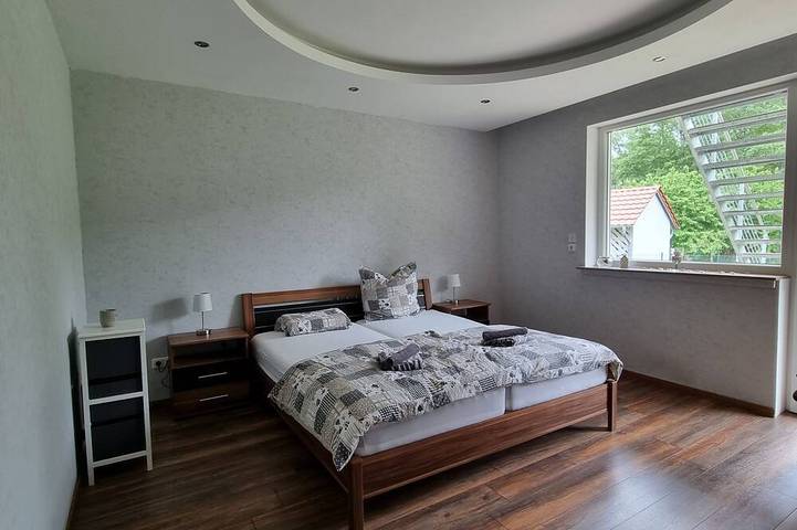 Ferienwohnung für 6 Personen, mit Terrasse und Garten in Meißner