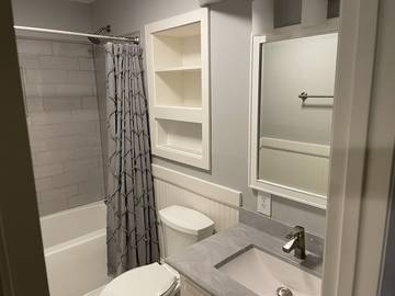 Vacation House for 8 Guests in Point Emerald, Emerald Isle, Picture 4