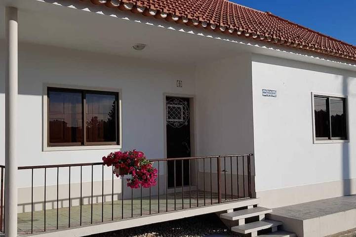 Casa de vacaciones para 7 personas, con terraza y jardín - 1