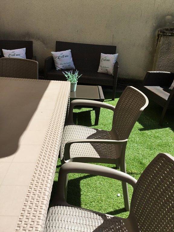 Appartement entier, Maison de ville avec terrasse pour 6 personnes in Souillac, Lot