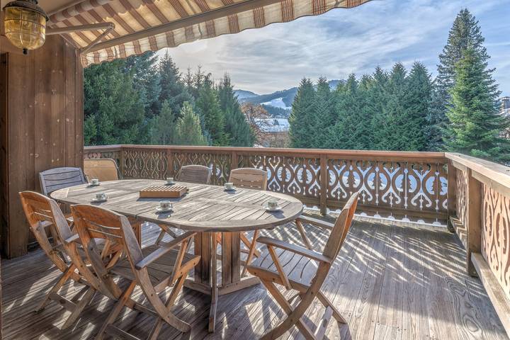 Chalet pour 8 personnes, avec jardin et balcon, adapté aux familles à Megève