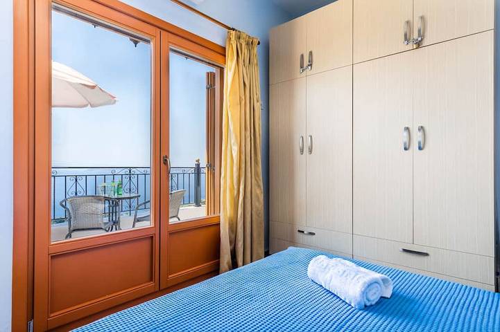 Villa Disi mit privatem Pool zu besten Preisen in Glossa, Sporaden