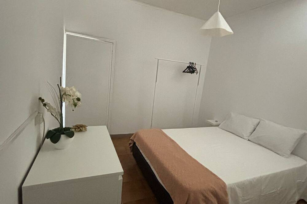 Casa Maia, in Arcozelo, Distrito de Porto