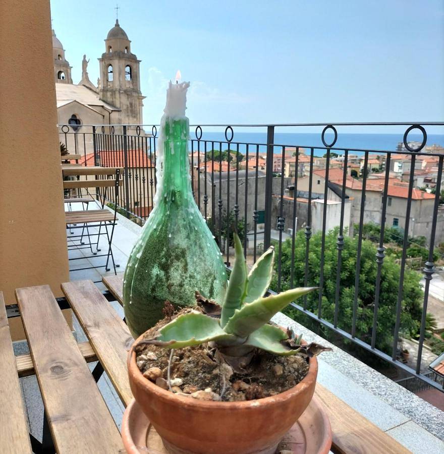 A Carubba du Bungiurnu in Borgio Verezzi, Riviera di Ponente