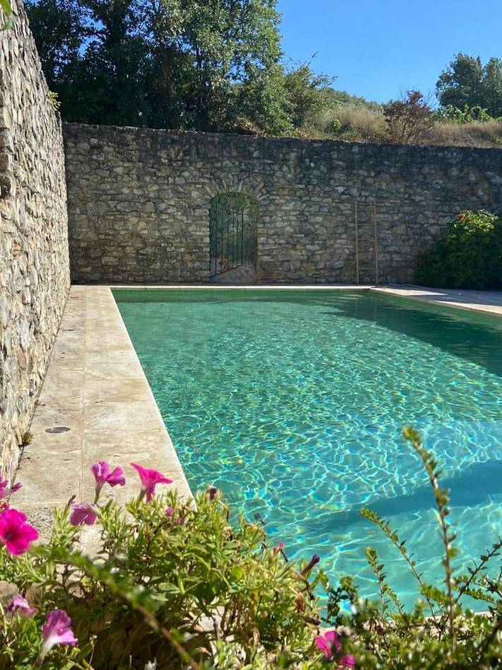 Gîte pour 10 personnes, avec piscine à Sablet - 2