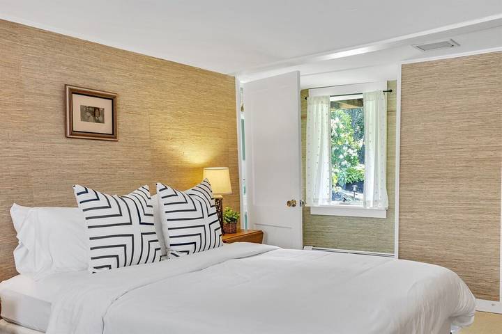 Vacation apartment for 4 people, with hot tub in Vermont