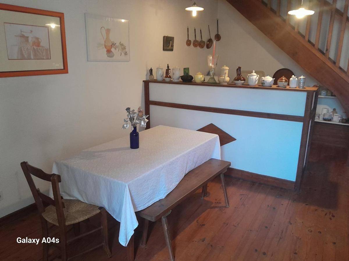 Chambres d'hôtes de charme "La Tour Richelieu" in Les Martres-de-Veyre, Région de Clermont-Ferrand
