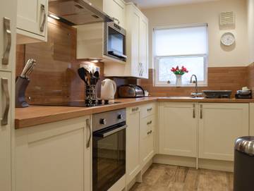 Log Cabin for 2 People in Keswick, Cumbria, Photo 3