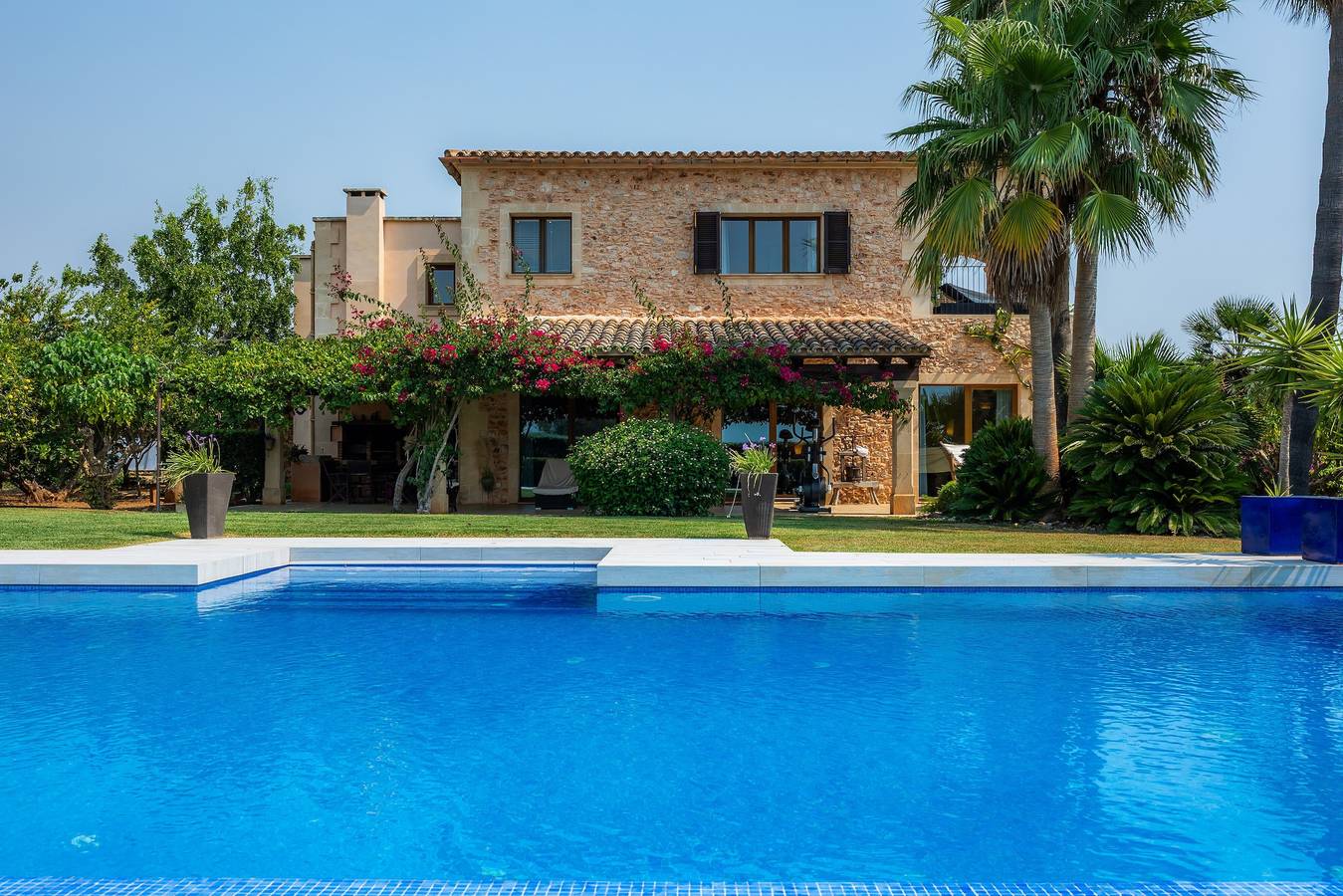 Landhaus 'Vinya Vella' mit Bergblick, Wlan und Klimaanlage in Cala d'Or, Santanyí