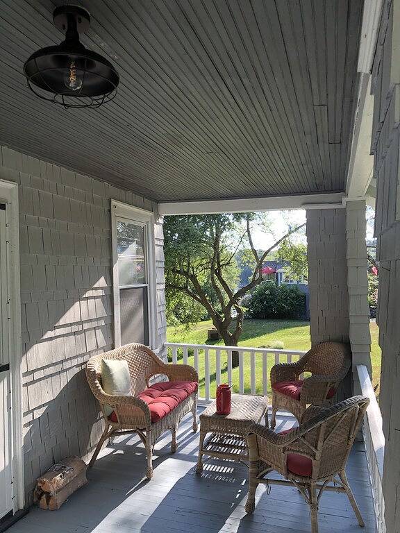 Vacation rental for 6 people, with yard in Boothbay Harbor