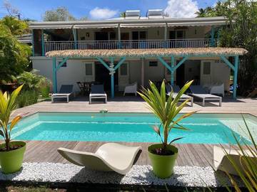 Gîte pour 2 personnes, avec piscine et jardin dans Plage de Petit-Havre