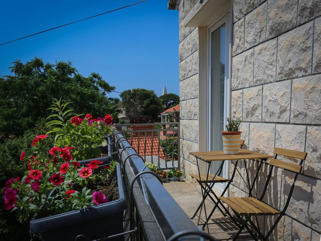 Apartamento entero, Apartments Martić - Three Bedroom Apartment with Balconies and Sea View - (St) in Supetar, Brac