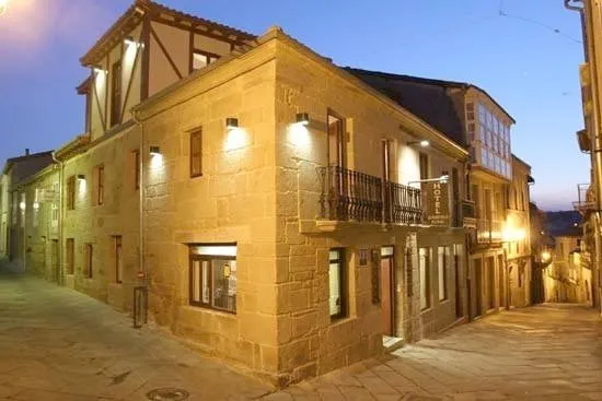 Hotel para 4 personas, con jardín, Se admiten mascotas - 1