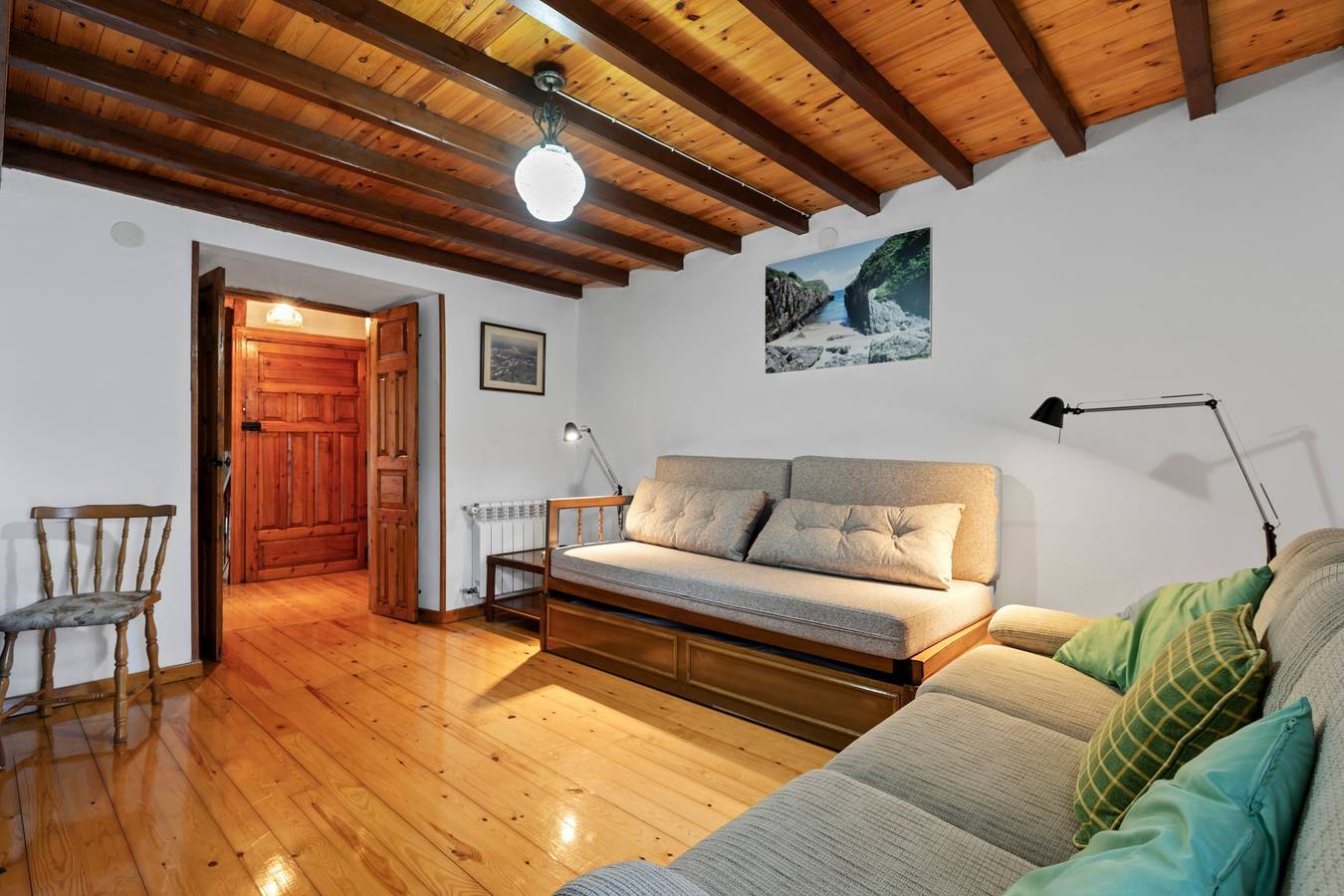 Casa di campagna 'Casa María Mérica' con giardino privato e Wi-Fi in Llanes, Costa Verde (Spagna)