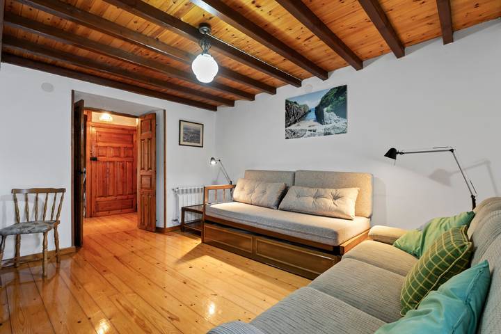 Finca 'Casa María Mérica' mit privatem Garten und Wi-Fi in Llanes, Costa Verde (Spanien)