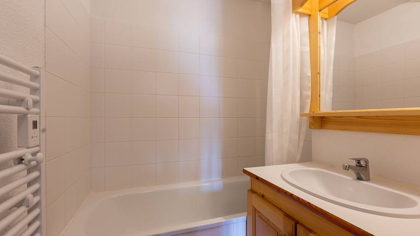 Gîte pour 6 personnes, avec balcon à Saint-Sorlin-d'Arves - 4