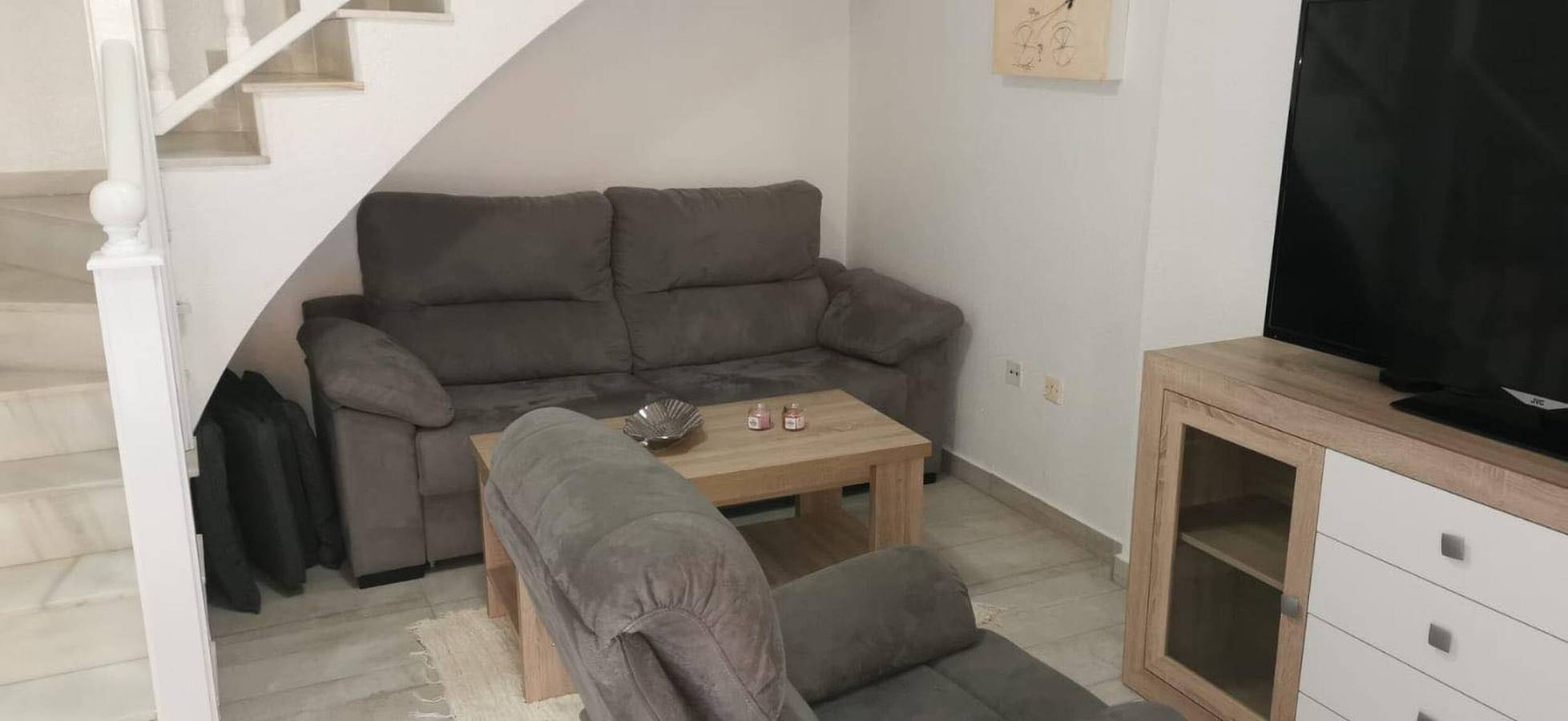 Appartement entier, Spacieux appartement de 4 chambres près de la plage de La Mata in Torrevieja, Costa Blanca