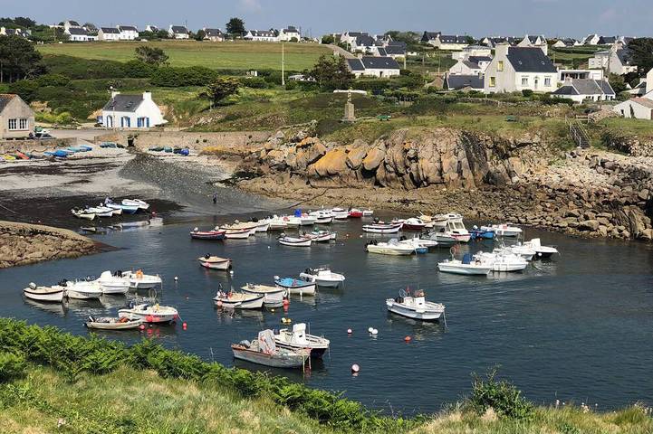 Location de vacances pour 6 personnes, avec jardin dans Port de Pors Poulhan