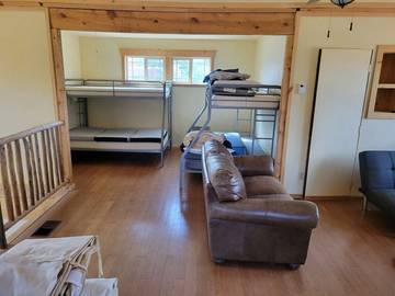 Log Cabin for 12 Guests in Spanish Valley, Arches National Park, Picture 2