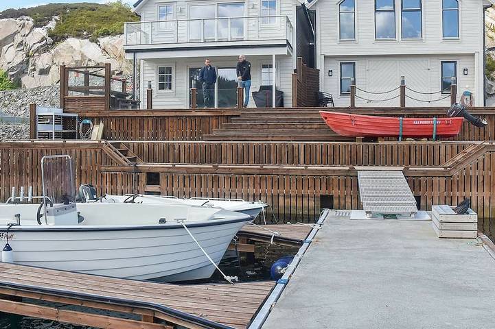 Ferienhaus für 8 Personen, mit Terrasse in Bømlo