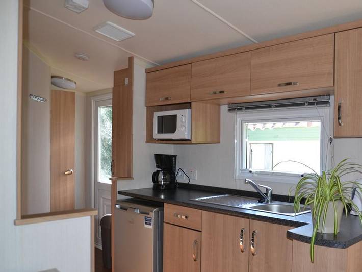 Camping pour 5 personnes, avec bassin pour enfant à La Londe-les-Maures - 4