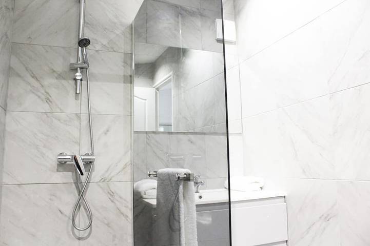 Gîte pour 4 personnes, avec terrasse et jardin à La Colle-sur-Loup - 4