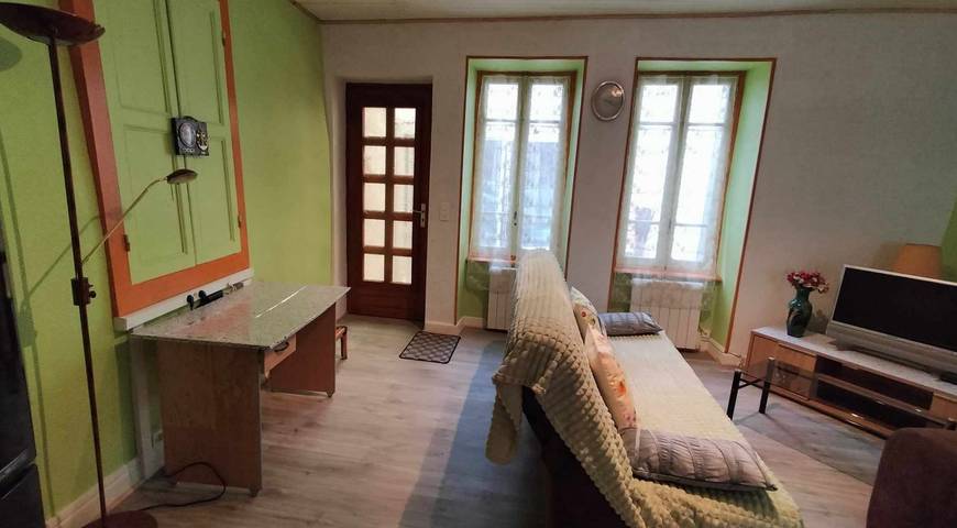 Gîte pour 5 personnes, avec jardin